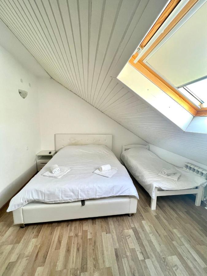 Apartments Family Tivat Extérieur photo