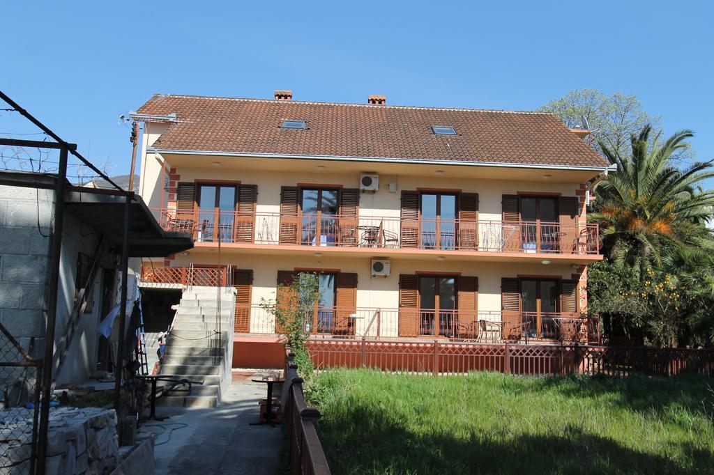 Apartments Family Tivat Chambre photo